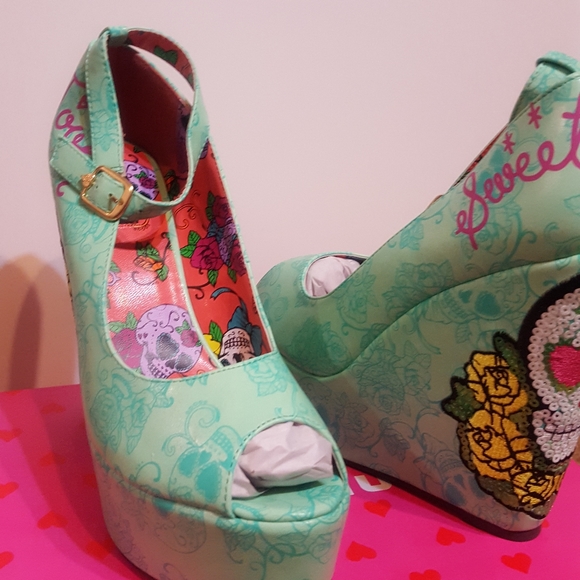 Iron Fist Sweet Tooth Peeptoe Wedges - Picture 4 of 15